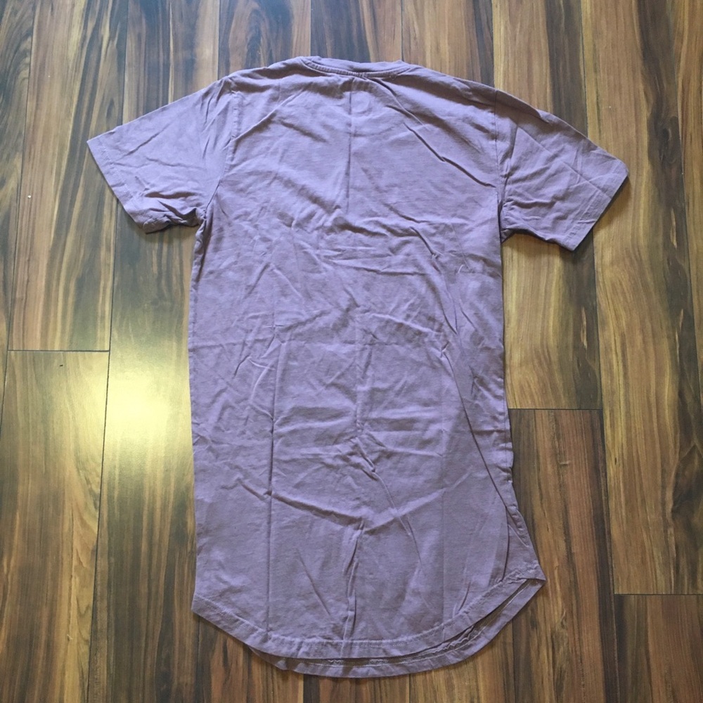 Men’s Boohoo Scallop T Shirt (S) - Picture 2 of 3
